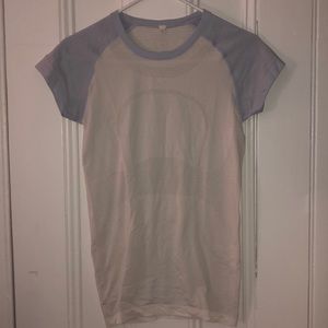 Lululemon workout shirt